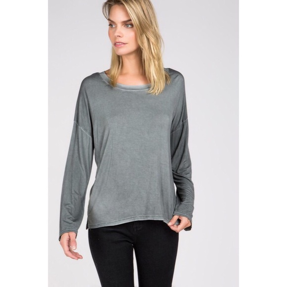 BOUTIQUE CLOSING MAKE AN OFFER - Picture 2 of 5